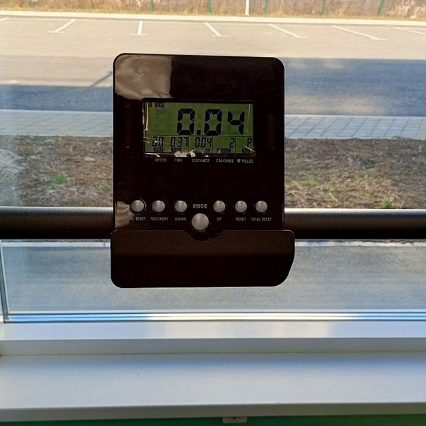 А-7000 Профессиональная изогнутая беговая дорожка (LED-дисплей) DHZ