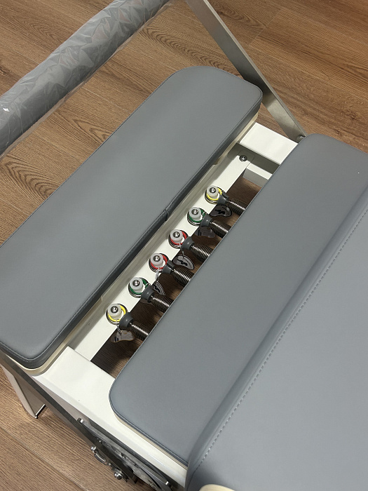 Студийный реформер для пилатеса F6001